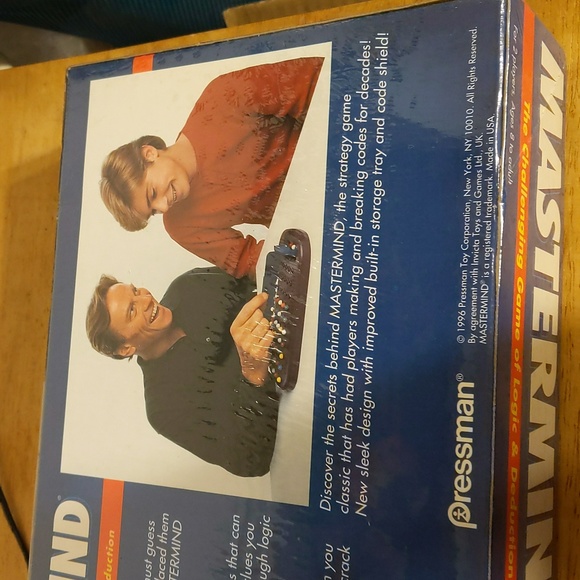 Vintage 1996 Mastermind Board Game Pressman New Sealed - Picture 4 of 4